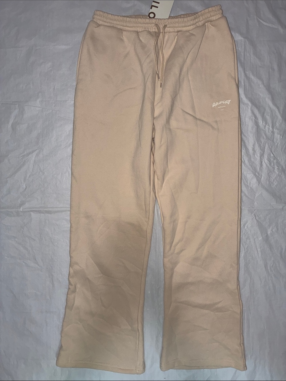 Wilo Women’s Beige Wide Leg Drawstring Sweatpants